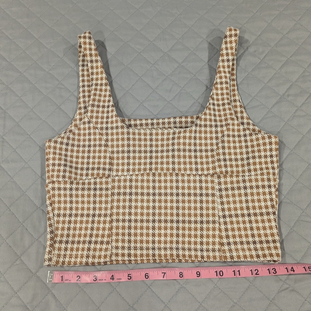 ALTAR'D STATE Houndstooth Tank Top Size Medium - Picture 8 of 9